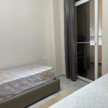 Aralds Apartment Tirana Extérieur photo