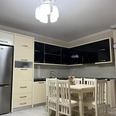 Aralds Apartment Tirana Extérieur photo